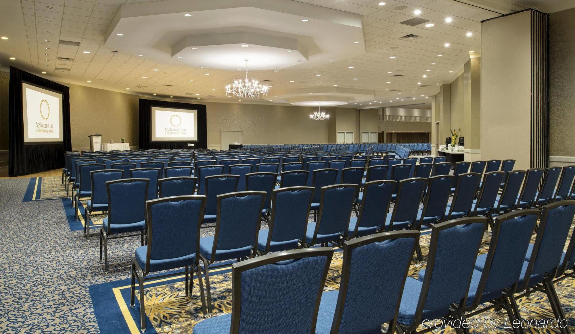 Saskatoon Inn & Conference Centre Екстер'єр фото